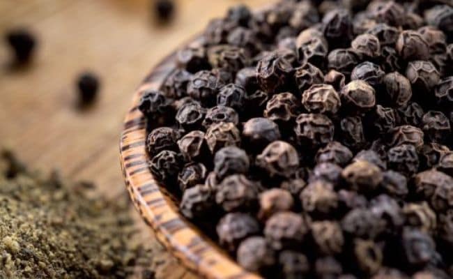Weight loss: Does black pepper help in reducing weight?