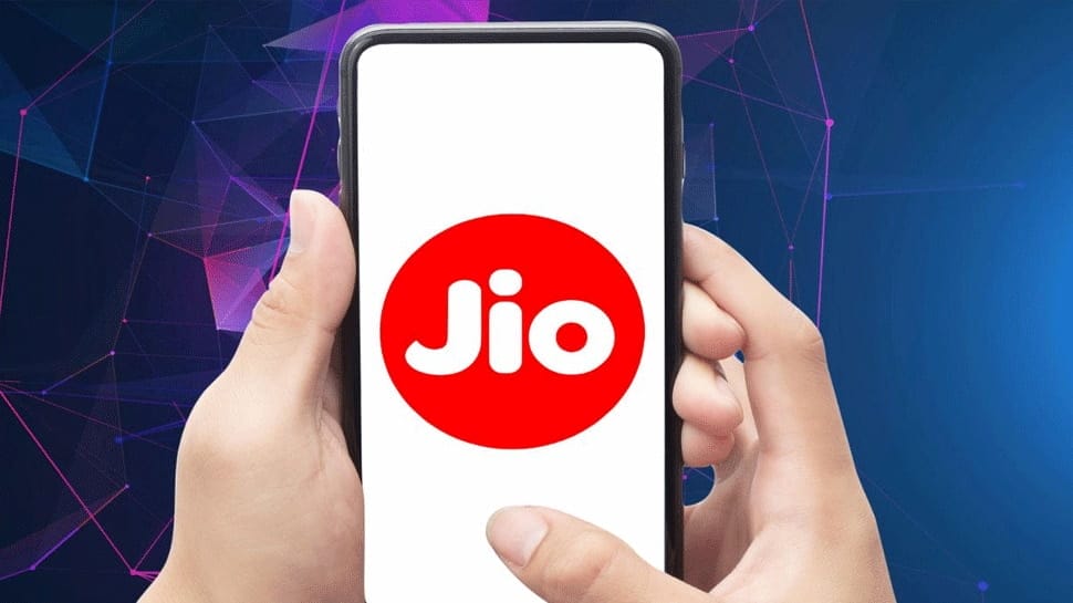 Jio again gave a big tweak to the users!  These cheap plans have become expensive